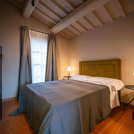 Aparthotel Borgo Ai Cuori *