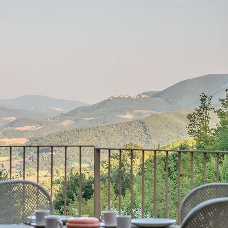 Borgo Ai Cuori Aparthotel Guardistallo